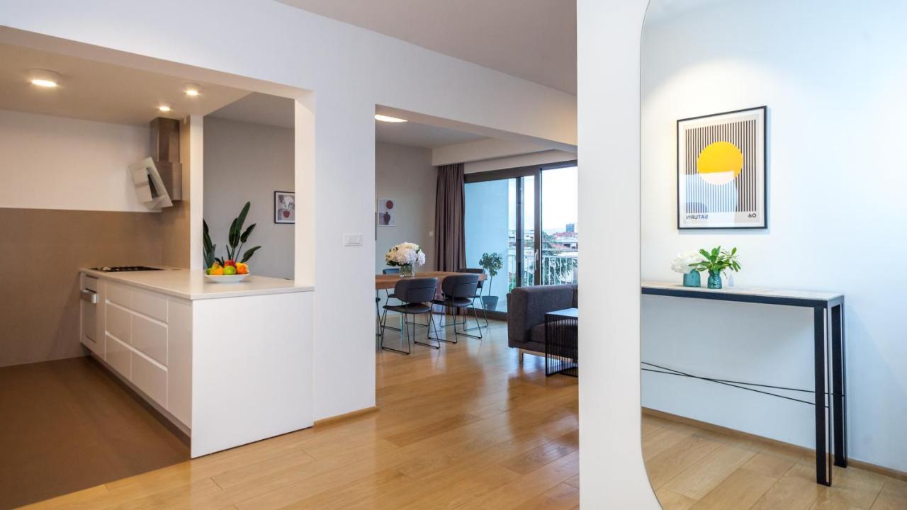 Luxury Ivari Apartament Split
